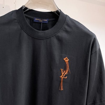 LV T-shirt — 3