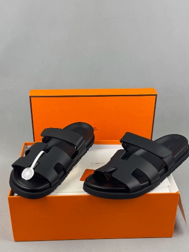 Hermès Chypre sandals with an adjustable strap
