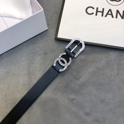 Chanel belt features a distinctive CC logo buckle adorned with rhinestones — 3