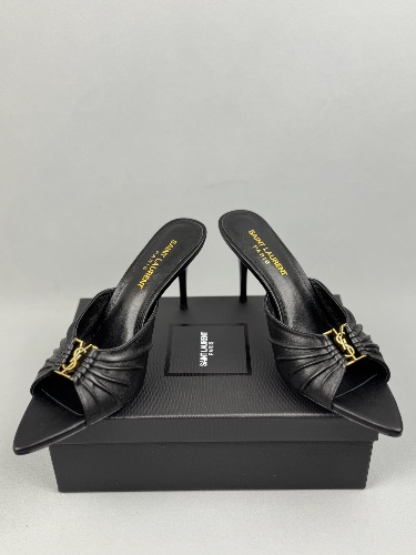 Saint Laurent Babylone mules in black smooth leather — 4