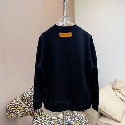 LV crewneck sweatshirt — 4