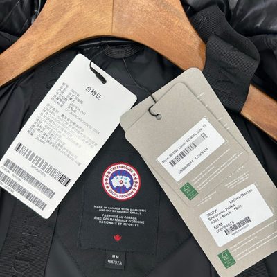 Canada Goose Women's Shelburne Parka — 8