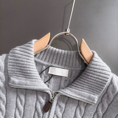 Burberry long-sleeved knit sweater — 5