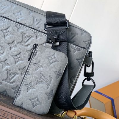 Louis Vuitton Trio Messenger Bag — 7