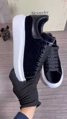 Alexander McQueen oversized sneakers — 5