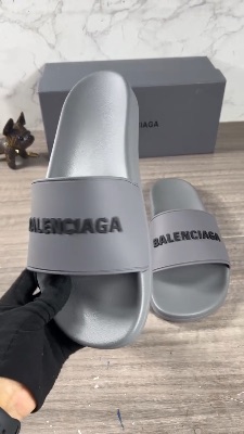 Balenciaga Pool Slides — 5