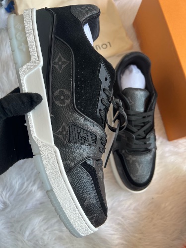 Louis Vuitton Trainer Black Monogram sneakers — 4