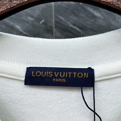 LV crewneck sweatshirt — 7