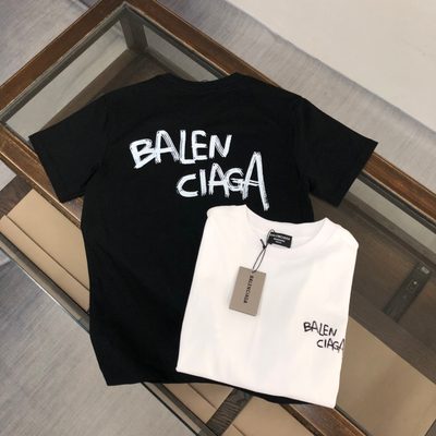 Balenciaga T-Shirt — 4