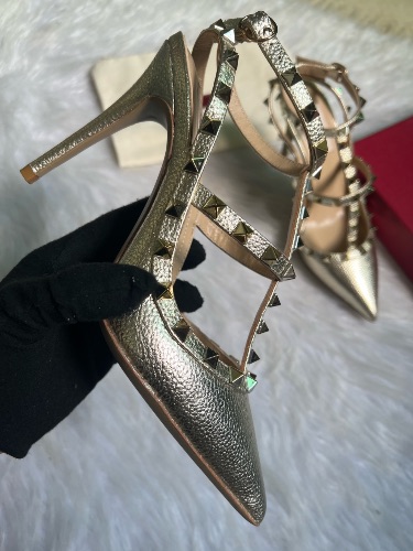 Valentino Garavani 100mm Rockstud metallic pumps — 3