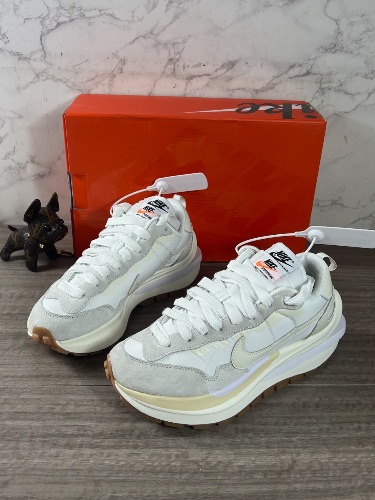 Nike x Sacai VaporWaffle Sail Gum sneakers — 3