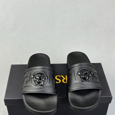 Versace La Medusa rubber slides — 3