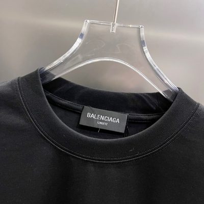 Balenciaga T-shirt — 3