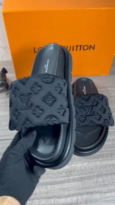 Louis Vuitton Black Pool Pillow slides — 5