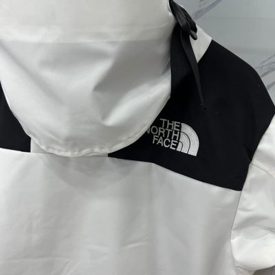 The North Face Mountain Jacket — 6