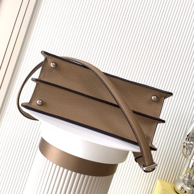 Fendi Peekaboo I See U bag (T) — 4