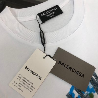 Balenciaga T-Shirt — 4