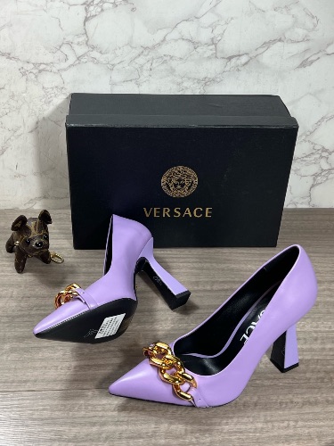 Versace Medusa chain pointed-toe pumps — 4