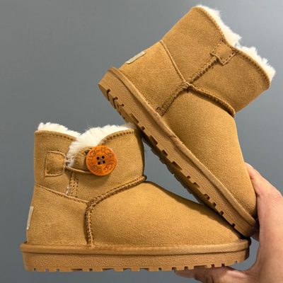 UGG Bailey Button style or similar children's and adult snow-boot — 9