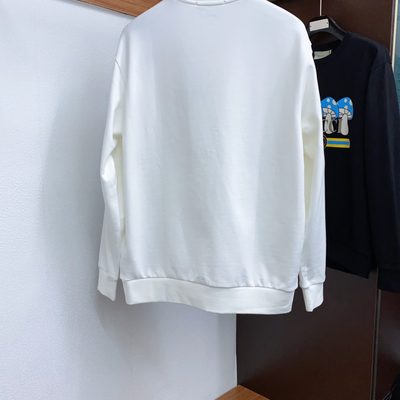 Gucci crewneck sweatshirt — 8
