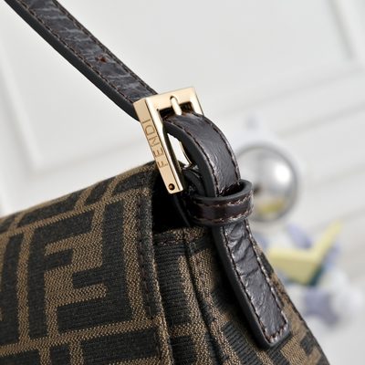 Fendi Baguette bag (T) — 4