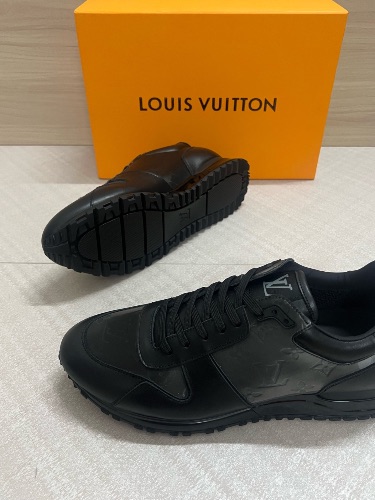 Louis Vuitton Run Away trainers