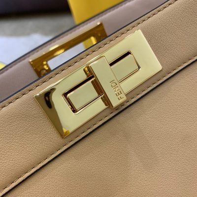Fendi Peekaboo ISeeU handbag (T) — 3