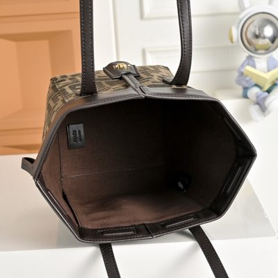 Fendi Origami small bag(T) — 9