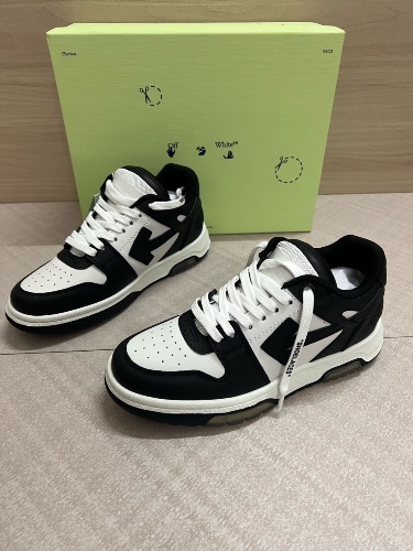Off-White Out of Office "Black White" sneakers — 3