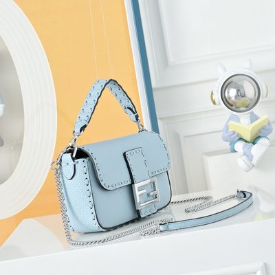 Fendi Baguette bag (T) — 4