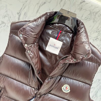 Moncler Men's Tibb Quilted Gilet — 8