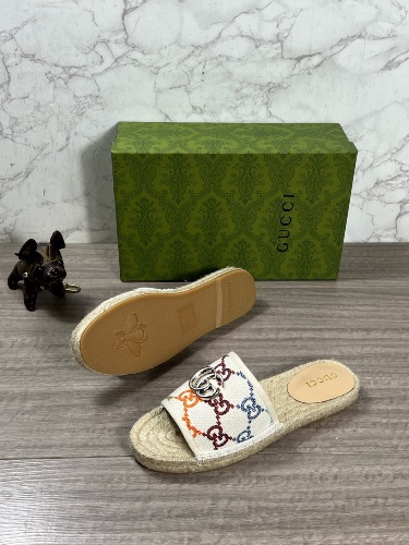 Gucci multicolor cloth espadrille slides