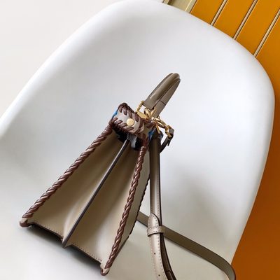 Fendi Peekaboo ISeeU handbag (T) — 3