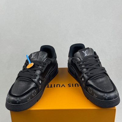 Louis Vuitton Trainers — 3