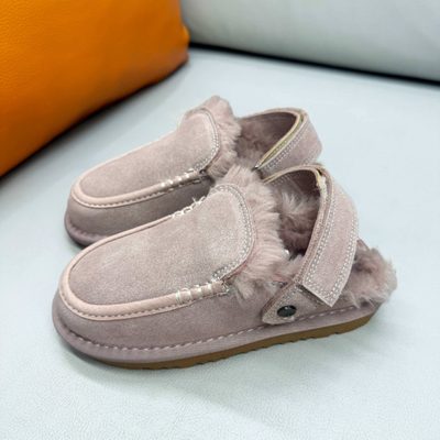 UGG Goldenstar Evelina Clogs