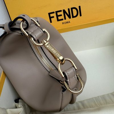 Fendi Fendigraphy bag (T) — 4