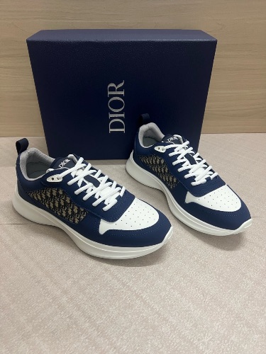 Dior B25 Runner Sneakers in Navy Blue — 4