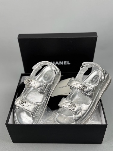 Chanel metallic silver leather "Dad" sandals