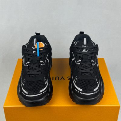 Louis Vuitton Tatic Runner trainers — 3