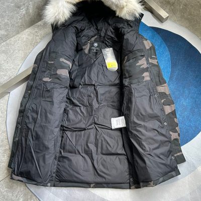 Canada Goose Women's Shelburne Parka — 4