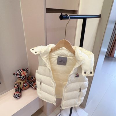 Moncler hooded puffer gilet — 6