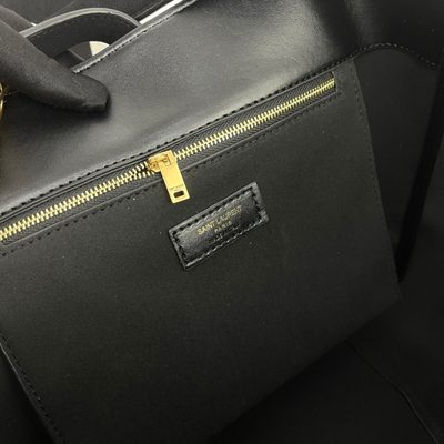Saint Laurent Le 5 à 7 Bea tote bag — 6