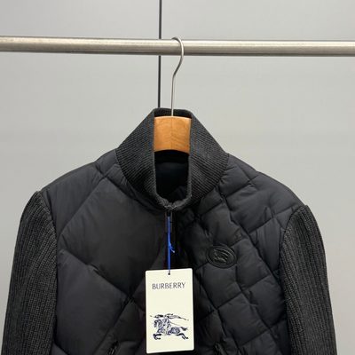 Burberry quilted zip-up jacket — 3