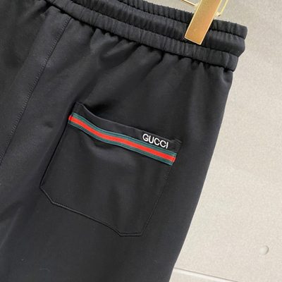 Gucci short — 4
