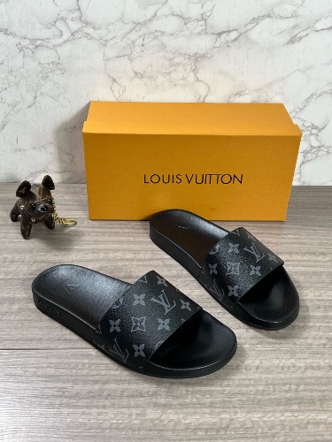 Louis Vuitton Waterfront mule slides
