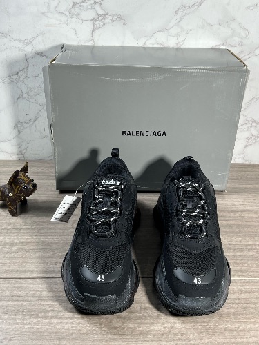 Balenciaga Triple S sneakers — 3
