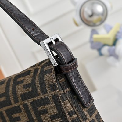 Fendi Baguette bag (T) — 5