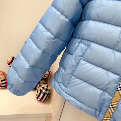 Burberry Kids Checker-tape Nylon Hooded Puffer Jacket — 3