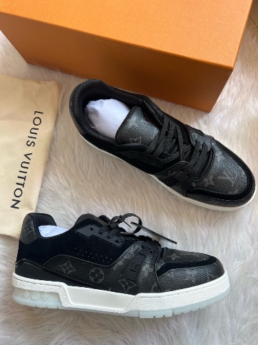 Louis Vuitton Trainer Black Monogram sneakers