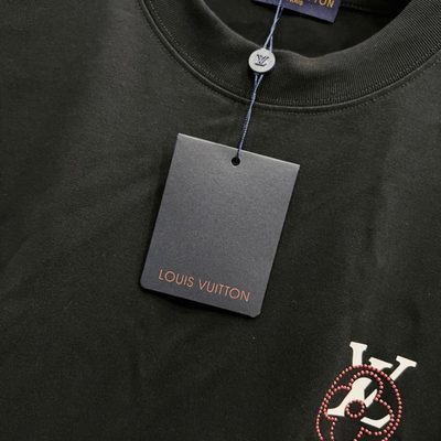 LV T-shirt — 4